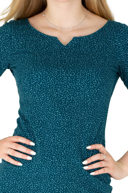 Audrey M SpottiesByNight neckline 1.jpg