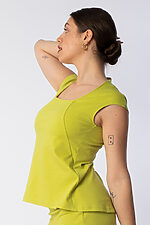 Monique pistazie side 1.jpg