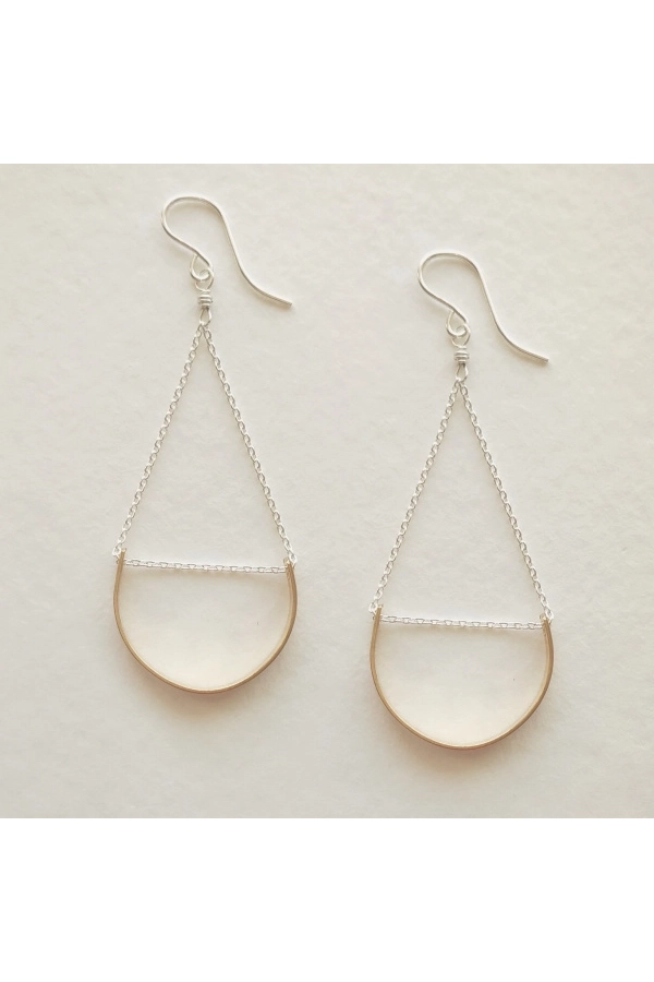 Ohrringe-mit-Kruemmung-•-Geometrischer-Schmuck-Kollektion-01 Ohrringe mit Krümmung • Geometrischer Schmuck Kollektion 01